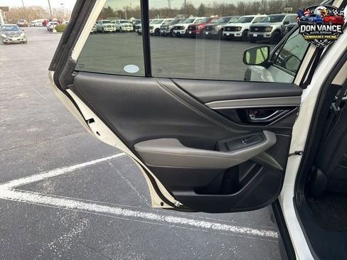 Used 2023 Subaru Outback Onyx Edition image 29