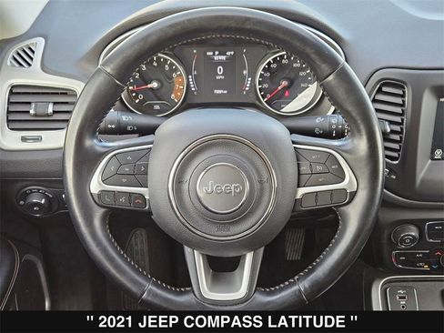 Used 2021 Jeep Compass Latitude image 22