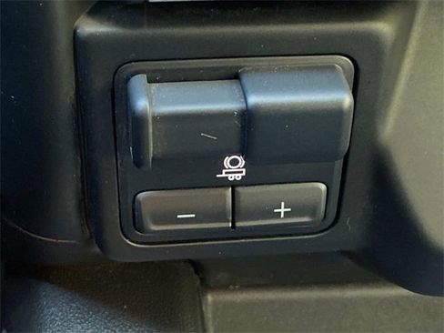 Used 2022 GMC Sierra 1500 SLT w/ SLT Premium Package image 28