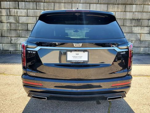 Used 2022 Cadillac XT6 Sport w/ Technology Package image 4
