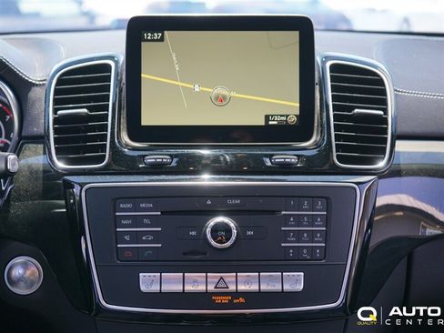 Used 2017 Mercedes-Benz GLS 450 4MATIC image 20