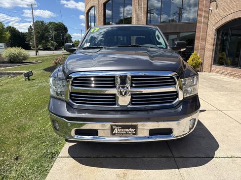 Used 2017 RAM 1500 Big Horn AWD/4WD image 16