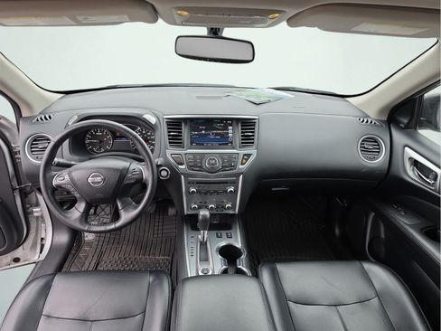 Used 2020 Nissan Pathfinder SL AWD/4WD image 12