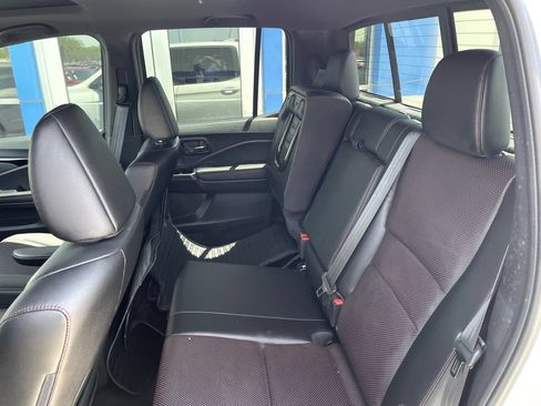 Certified 2023 Honda Ridgeline Black Edition image 10