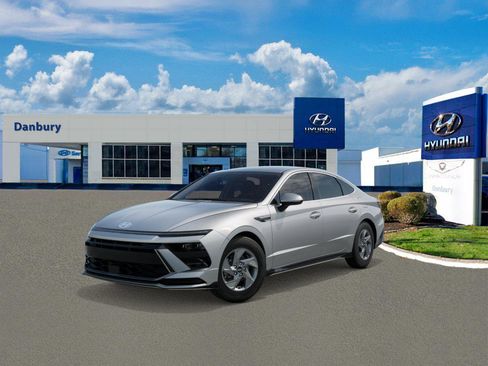 New 2026 Hyundai Sonata SE FWD image 1