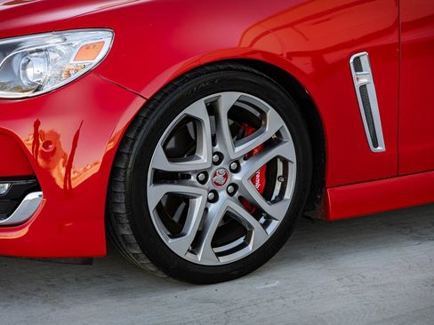 Used 2016 Chevrolet SS image 5