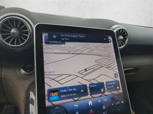 Used 2022 Mercedes-Benz SL 55 AMG 4MATIC image 11