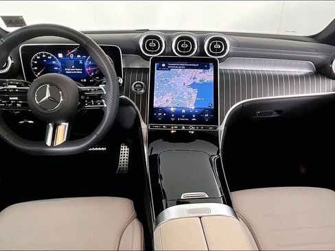 Used 2026 Mercedes-Benz GLC 300 4MATIC image 13