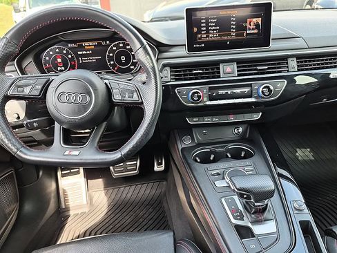 Used 2018 Audi A4 2.0T Premium Plus w/ Premium Plus Package AWD/4WD image 30