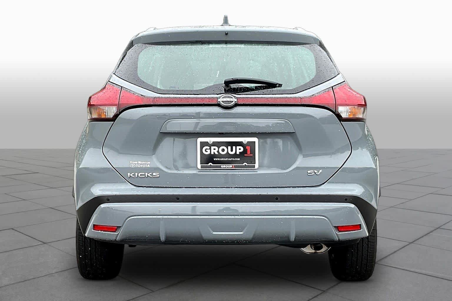 Used 2024 Nissan Kicks SV FWD image 5