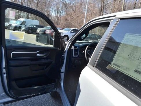 New 2026 RAM 1500 4x4 Crew Cab image 12