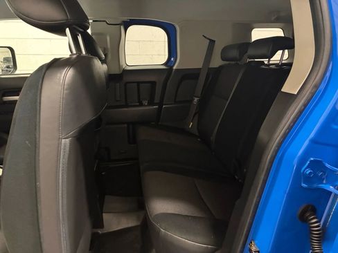 Used 2007 Toyota FJ Cruiser 4WD image 19