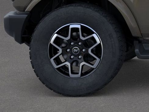 New 2026 Ford Bronco Outer Banks AWD/4WD image 21