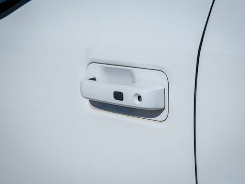 Used 2020 Ford F350 Lariat w/ Lariat Ultimate Package image 30