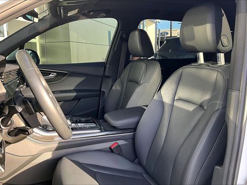 Used 2021 Audi Q7 3.0T Prestige w/ Prestige Package image 25