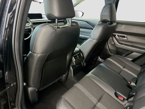 Used 2025 MAZDA CX-50 AWD 2.5 S w/ Preferred Package image 28