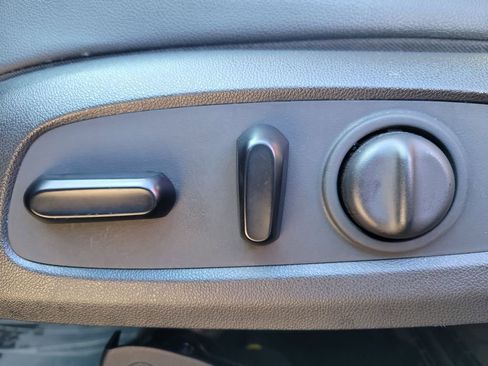 Used 2021 Buick Encore GX Select w/ Sport Touring Package image 17