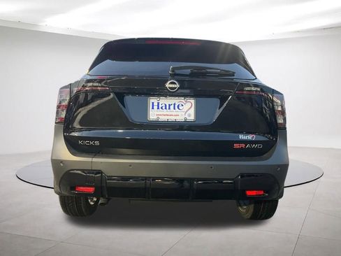 New 2026 Nissan Kicks SR w/ SR Premium Package AWD/4WD image 4