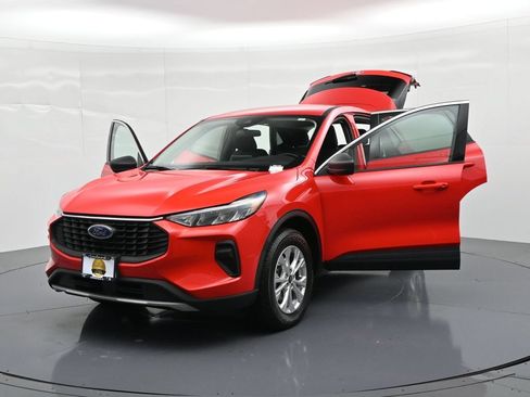 Used 2024 Ford Escape Active AWD/4WD image 25