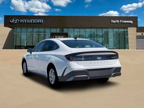 Certified 2026 Hyundai Sonata SE FWD image 5