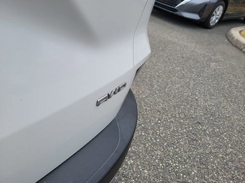 Used 2022 Ford Escape Titanium w/ Titanium Elite Package image 7