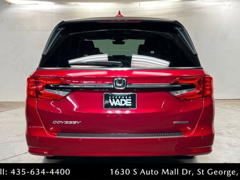 Used 2022 Honda Odyssey Touring image 4