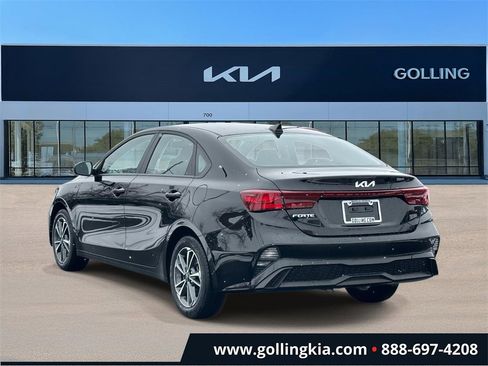 Certified 2023 Kia Forte LXS image 4