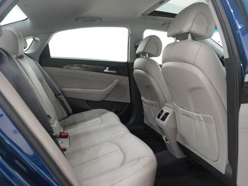 Used 2017 Hyundai Sonata Limited image 12