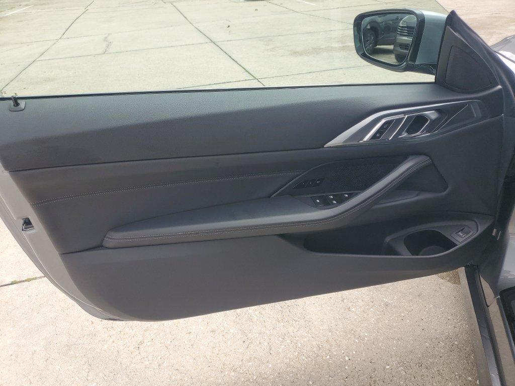 Used 2025 BMW 430i Convertible RWD image 24