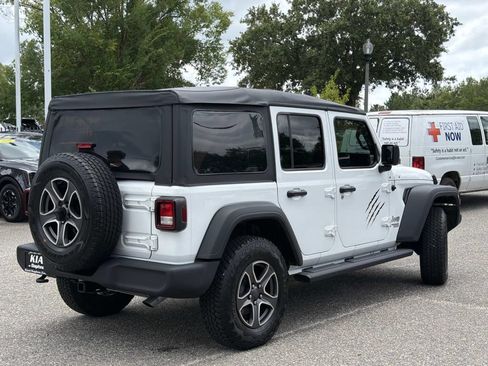 Used 2020 Jeep Wrangler Unlimited Sport S AWD/4WD image 4