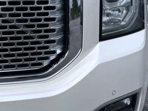 Used 2015 GMC Yukon XL Denali w/ Open Road Package image 9