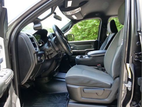 Used 2022 RAM 2500 Big Horn AWD/4WD image 19