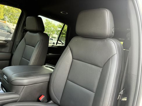 Used 2026 Chevrolet Tahoe LT w/ Comfort Package RWD image 20