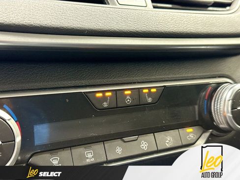 Used 2019 Nissan Altima 2.5 SV AWD/4WD image 22