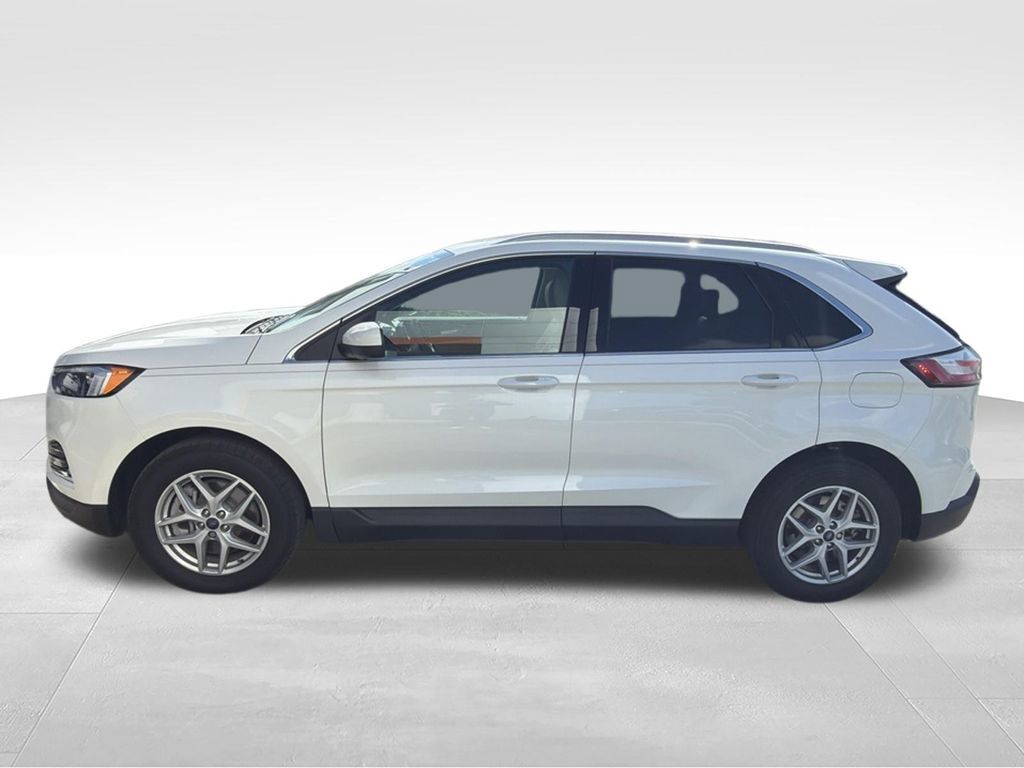 Used 2022 Ford Edge SEL AWD/4WD image 4