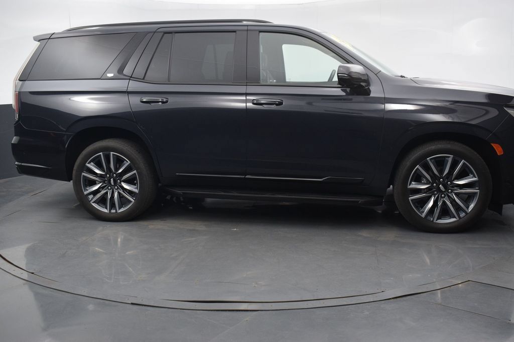 Used 2022 Cadillac Escalade Sport w/ Touring Package AWD/4WD image 7