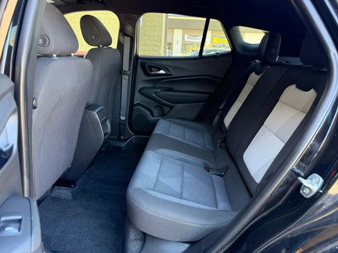 Used 2024 Chevrolet Trax RS image 20