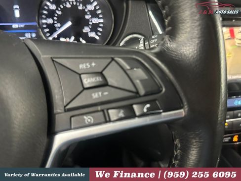 Used 2019 Nissan Rogue SV AWD/4WD image 28
