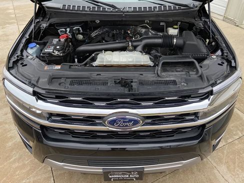 Used 2023 Ford Expedition Max Limited image 31