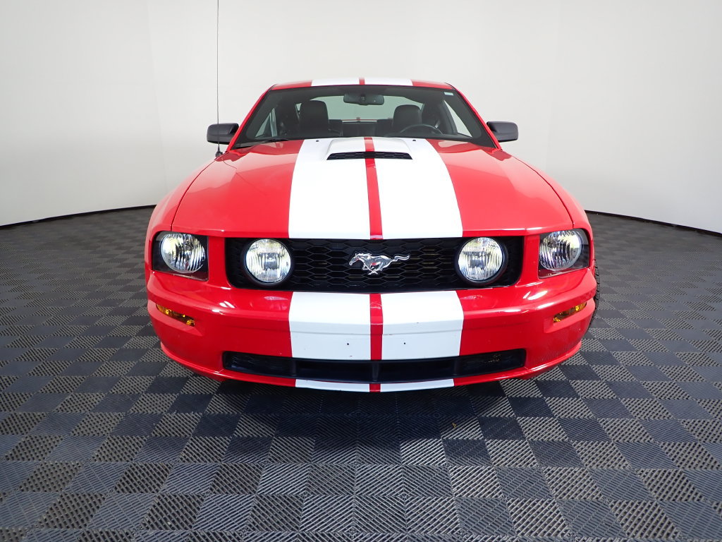 Used 2008 Ford Mustang GT RWD image 6