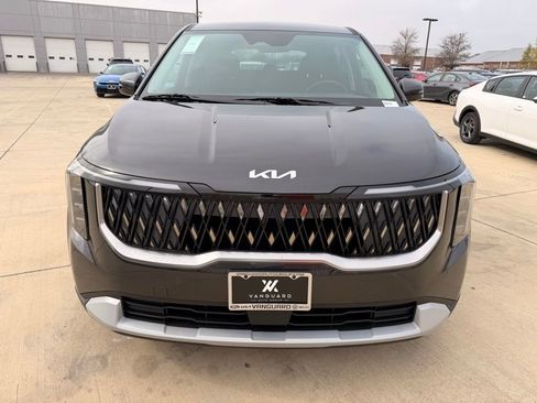 New 2026 Kia Carnival image 7