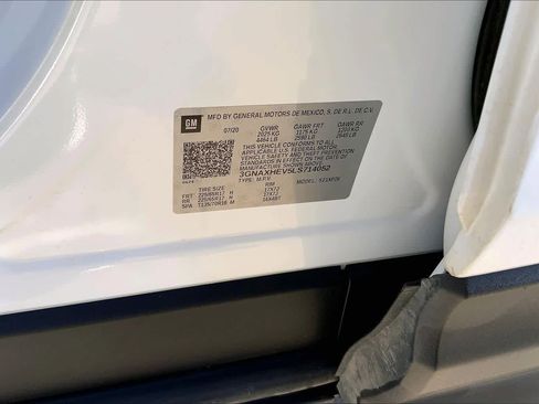 Used 2020 Chevrolet Equinox LS w/ LS Convenience Package image 34