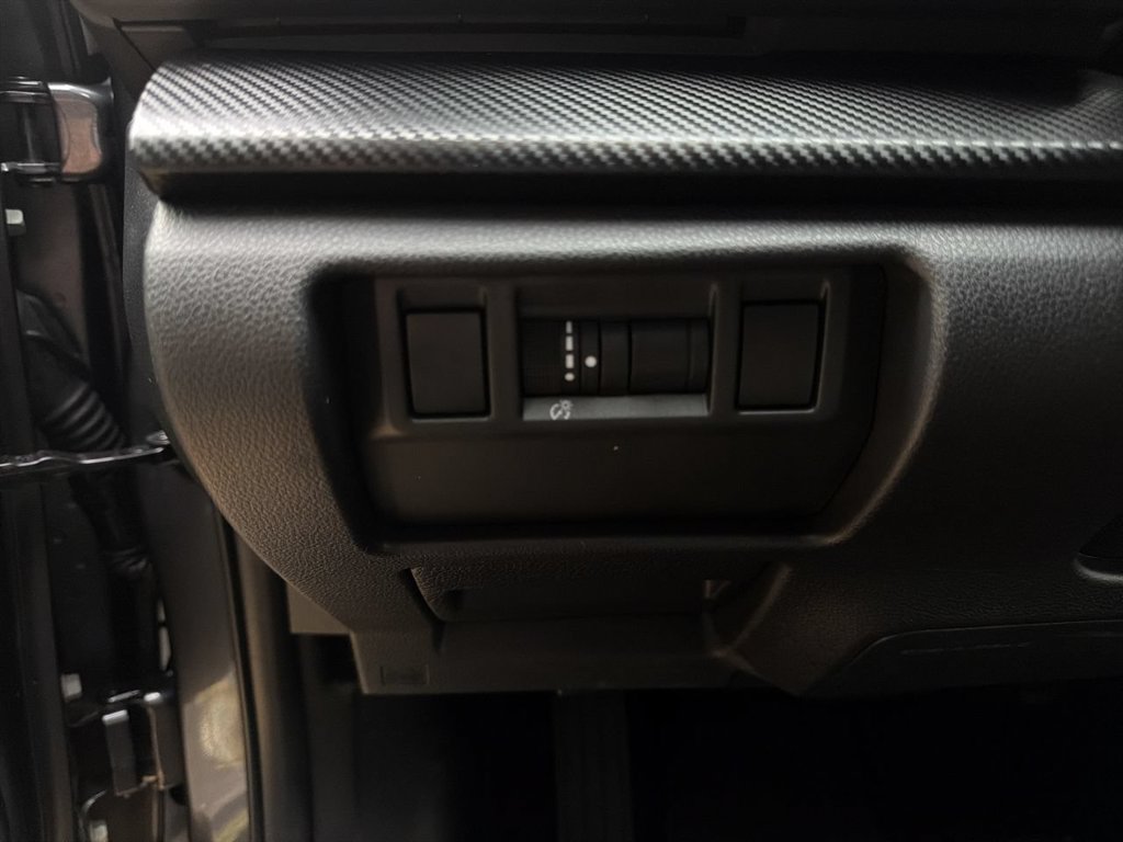 Certified 2024 Subaru Crosstrek 2.0i Premium AWD/4WD image 17