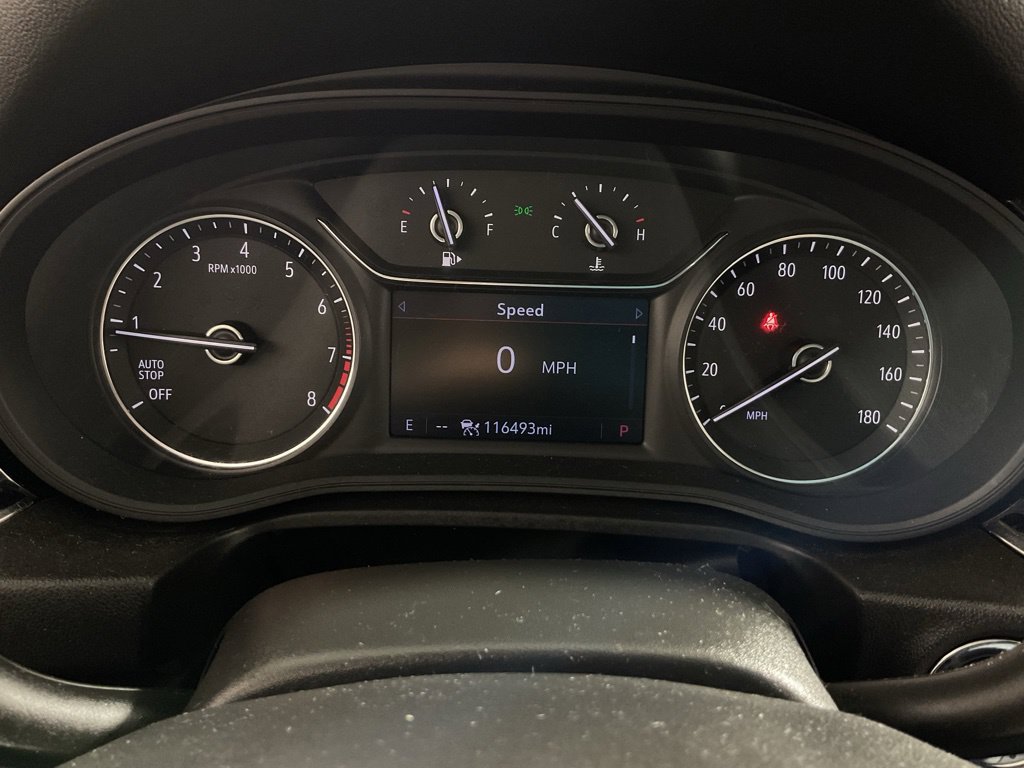 Used 2019 Buick Regal Essence w/ Driver Confidence Package I AWD/4WD image 25