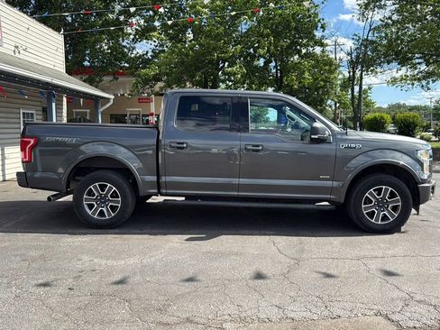 Used 2017 Ford F150 XLT w/ Equipment Group 302A Luxury AWD/4WD image 7