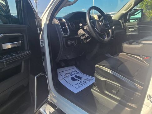 Used 2023 RAM 2500 Laramie AWD/4WD image 4