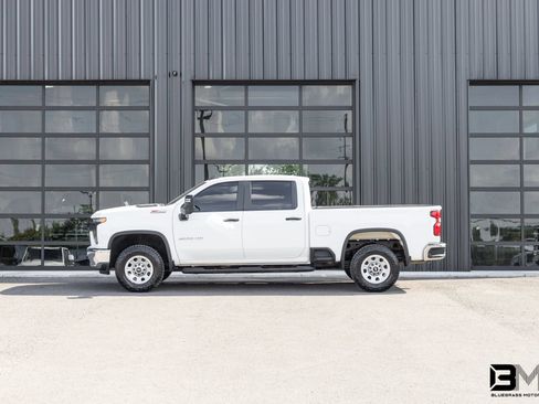 Used 2022 Chevrolet Silverado 2500 W/T w/ WT Convenience Package AWD/4WD image 1