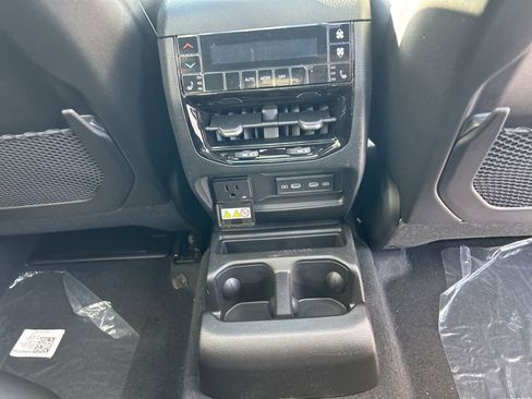 New 2026 Jeep Grand Cherokee L Limited image 29