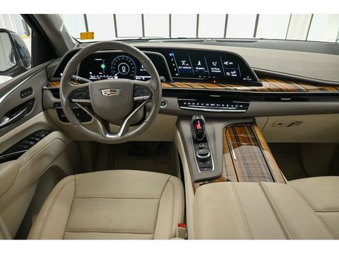 Used 2023 Cadillac Escalade Premium Luxury Platinum image 35