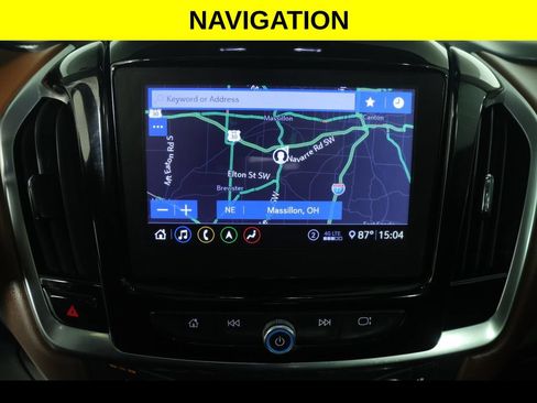 Used 2021 Chevrolet Traverse High Country AWD/4WD image 11